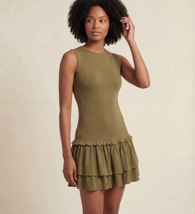 THE ELIA WAFFLE TIERED MINI DRESS IN KHAKI MUD