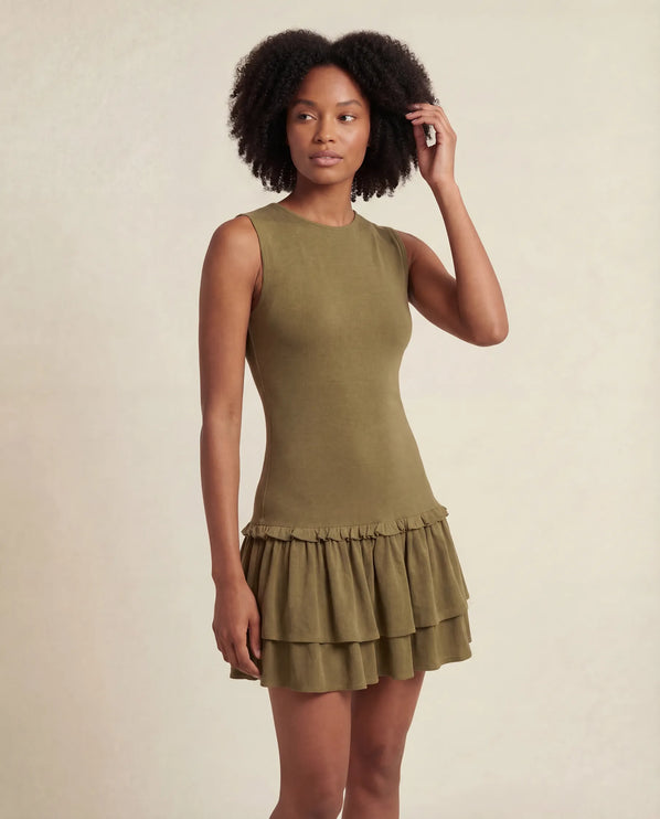 THE ELIA WAFFLE TIERED MINI DRESS IN KHAKI MUD