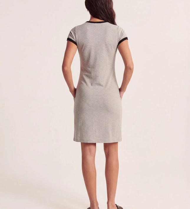 THE LIV T-SHIRT MIDI DRESS IN LIGHT GREY/BLACK