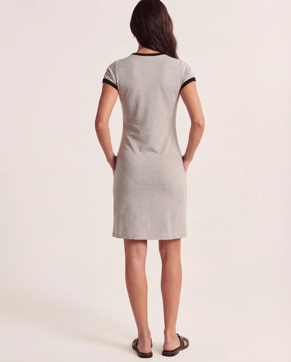 THE LIV T-SHIRT MIDI DRESS IN LIGHT GREY/BLACK
