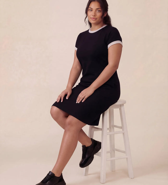 THE LIV T-SHIRT MIDI DRESS IN BLACK/LIGHT GREY