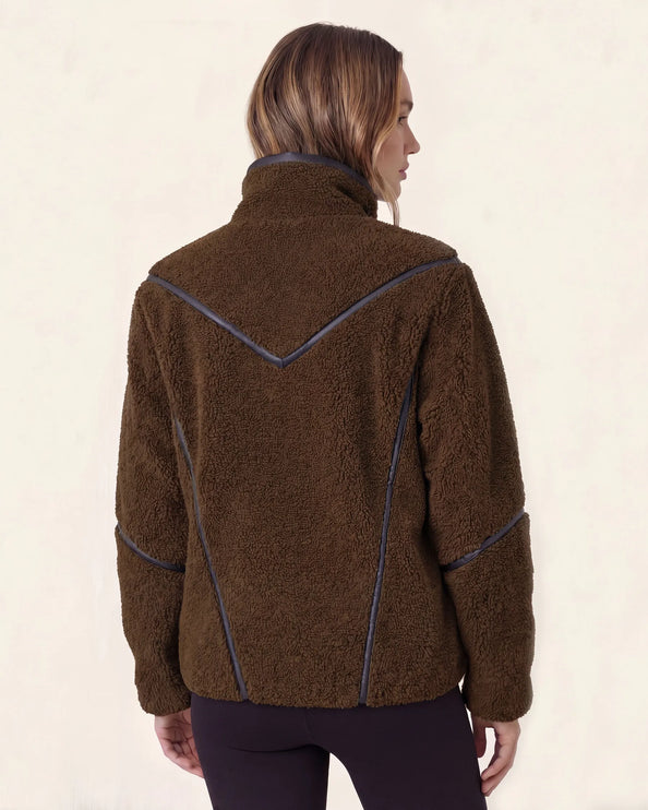 THE MILA TEDDY JACKET IN BROWN