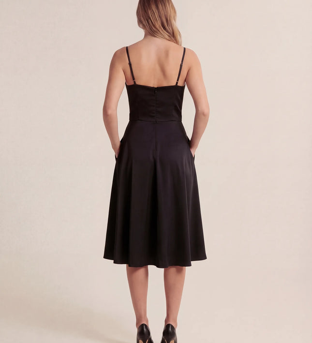 THE ELLA STRUCTURED MIDI DRESS IN BLACK