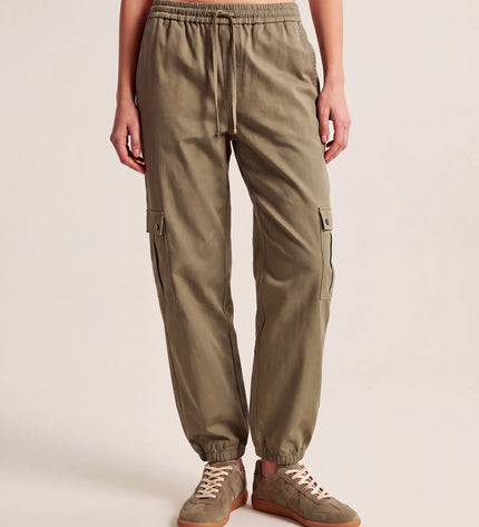 THE HARPER CARGO JOGGERS IN KHAKI