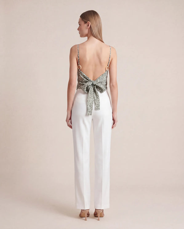 THE SAVANNAH TIE-BACK CAMI TOP IN SAGE DITSY FLORAL