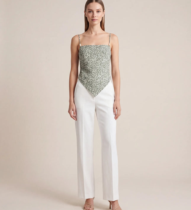 THE SAVANNAH TIE-BACK CAMI TOP IN SAGE DITSY FLORAL