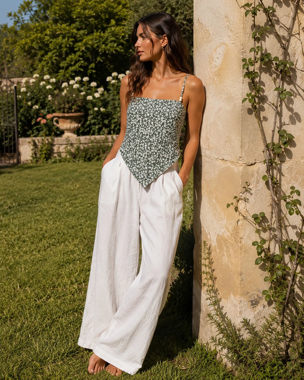 THE SAVANNAH TIE-BACK CAMI TOP IN SAGE DITSY FLORAL