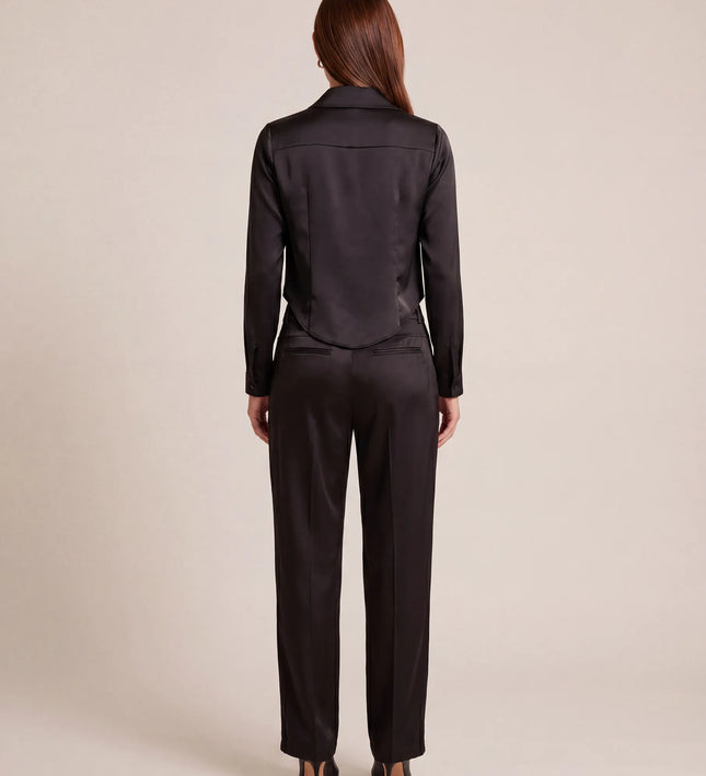 THE MONROE DRAPE BLOUSE IN MIDNIGHT BLACK