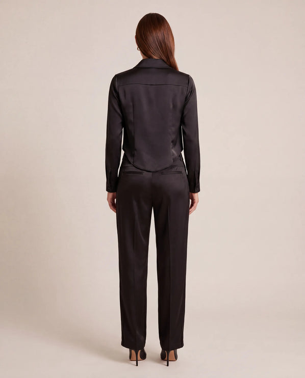 THE MONROE DRAPE BLOUSE IN MIDNIGHT BLACK